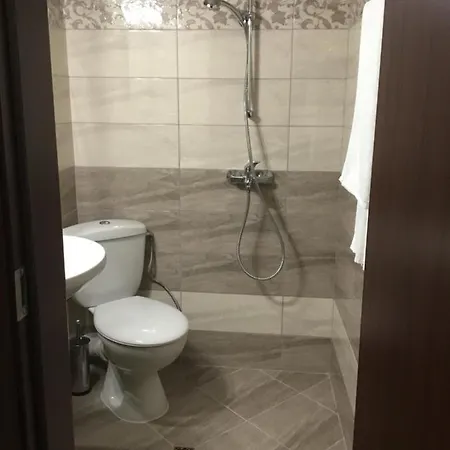 Πανσιόν емона,обзор Obzor