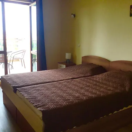 емона,обзор 3* Obzor