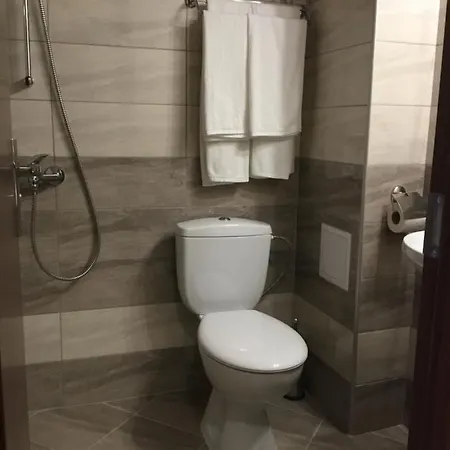 емона,обзор 3*