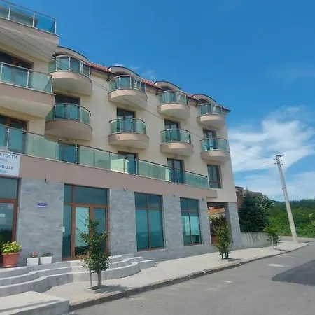 емона,обзор 3*