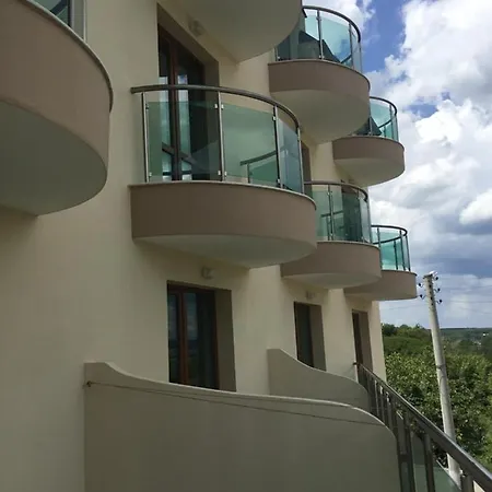 Casa de hóspedes емона,обзор