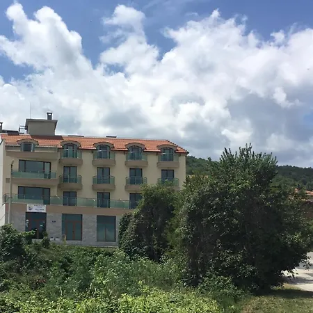 Casa de hóspedes емона,обзор