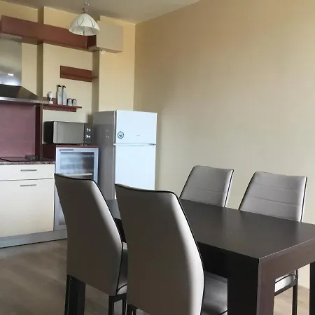 емона,обзор Casa de hóspedes Obzor