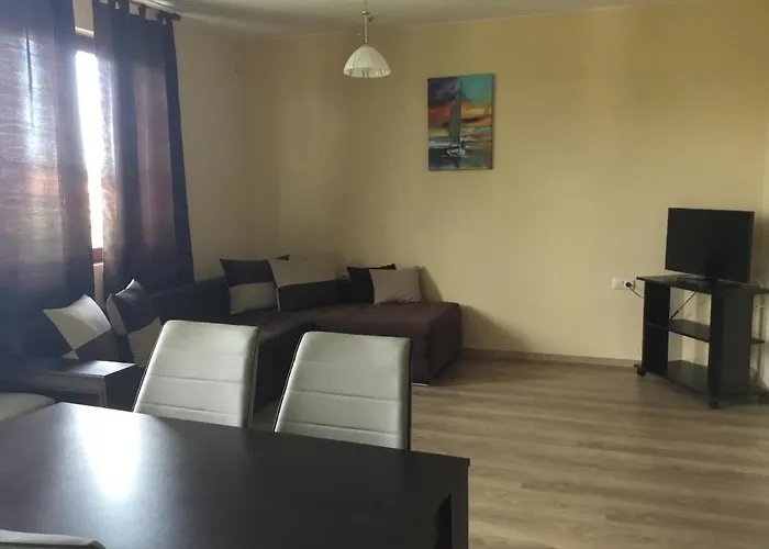 Gæstehus емона,обзор 3*